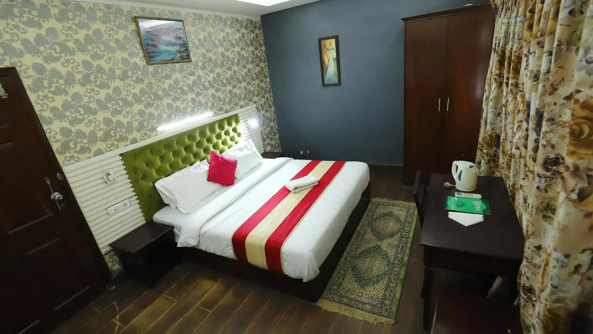 The Hotel Vagmi Dlf Gurugram Gurgaon 3*,  India