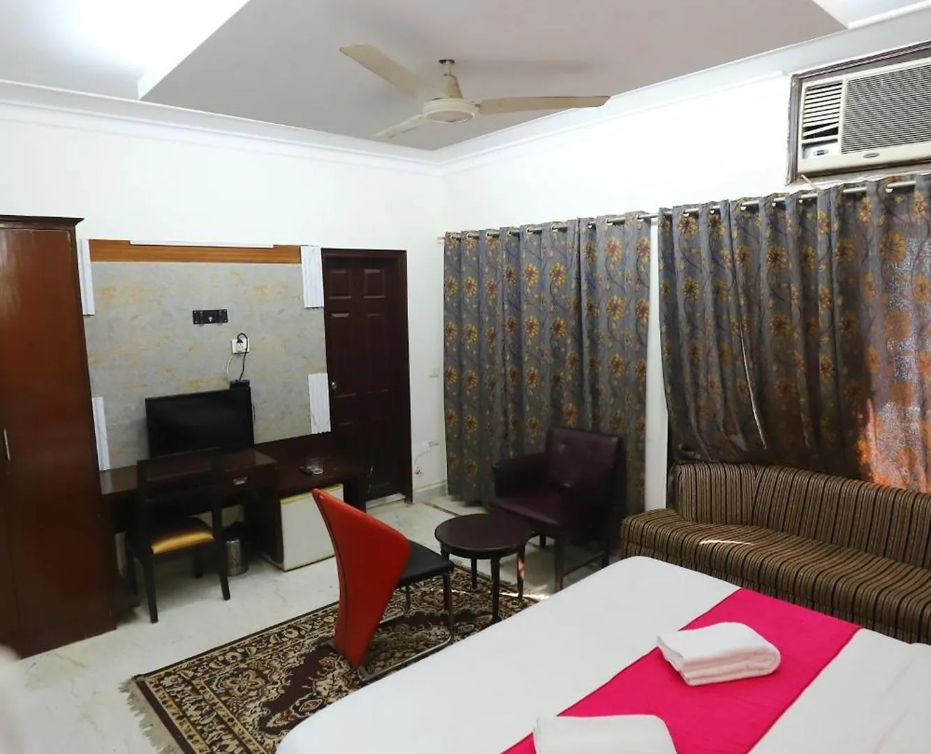 The Hotel Vagmi Dlf Gurugram Gurgaon India