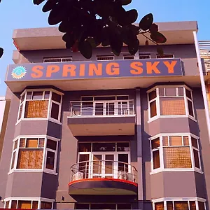 Spring Sky By Shrigo Hotel